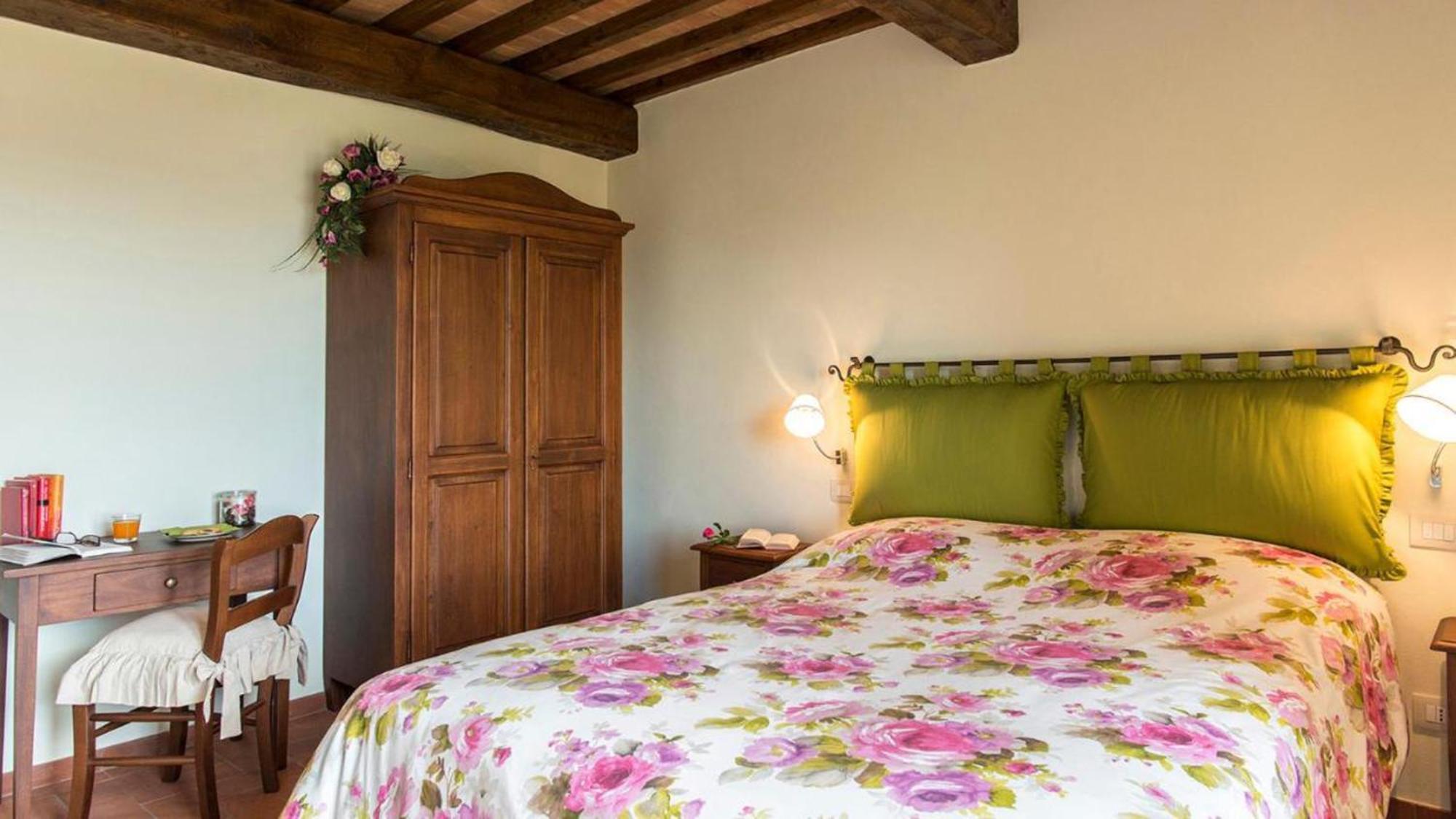 Casale Con Vista Colline Apartment Volterra Bagian luar foto